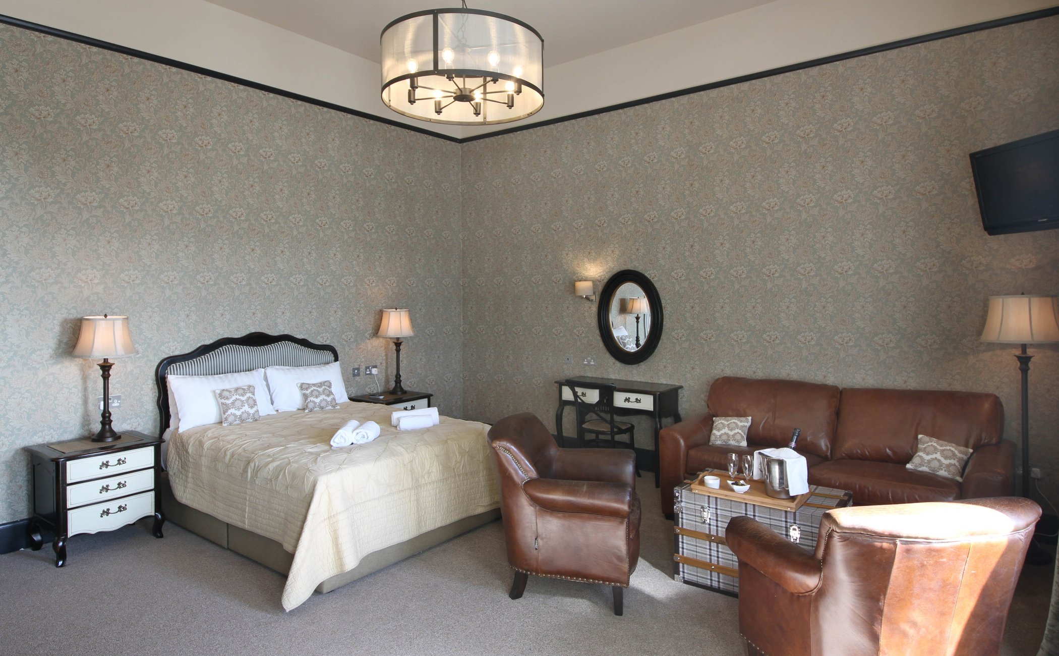 West Highland Hotel by null