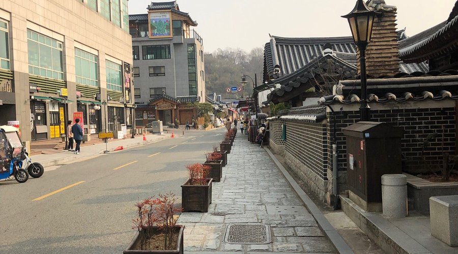 전주 한옥 빌리지 (Jeonju Hanok Village) - 호텔 리뷰 & 가격 비교