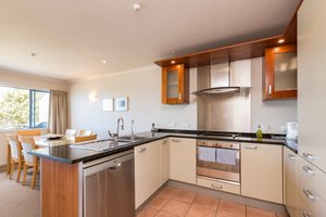 Room & Suite