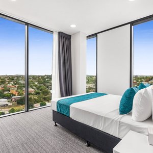 1 Bedroom City View