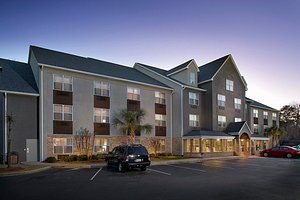 Country Inn & Suites by Radisson, Columbia Airport, SC in Cayce, image may contain: Neighborhood, Condo, City, Hotel