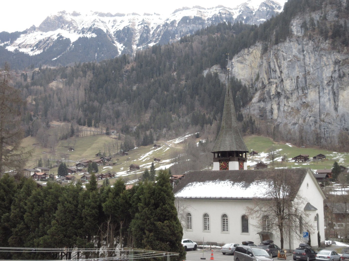 base-cafe-bewertungen-fotos-preisvergleich-lauterbrunnen-jungfrau