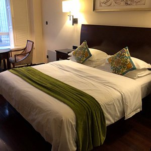 SSAW Boutique Hotel Shanghai Bund in Shanghai, image may contain: Bed, Furniture, Chair, Bedroom