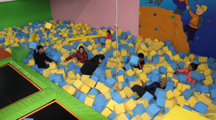 Foam Pit