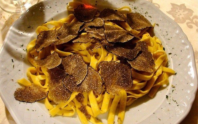 le nostre fettuccine fatte in casa al Nero di Norcia