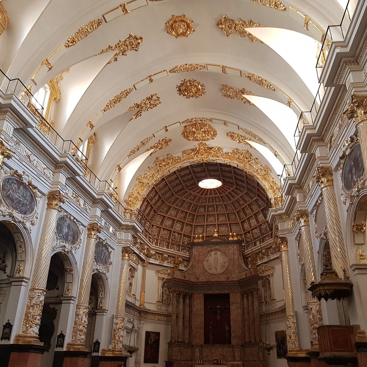 Real Parroquia San Martin Obispo y San Antonio Abad, Valencia
