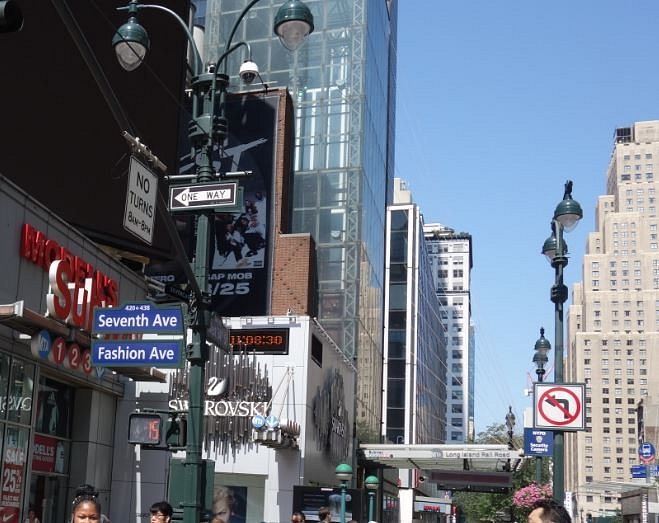Popular area of NYC to visit - Seventh Avenue, New York City
