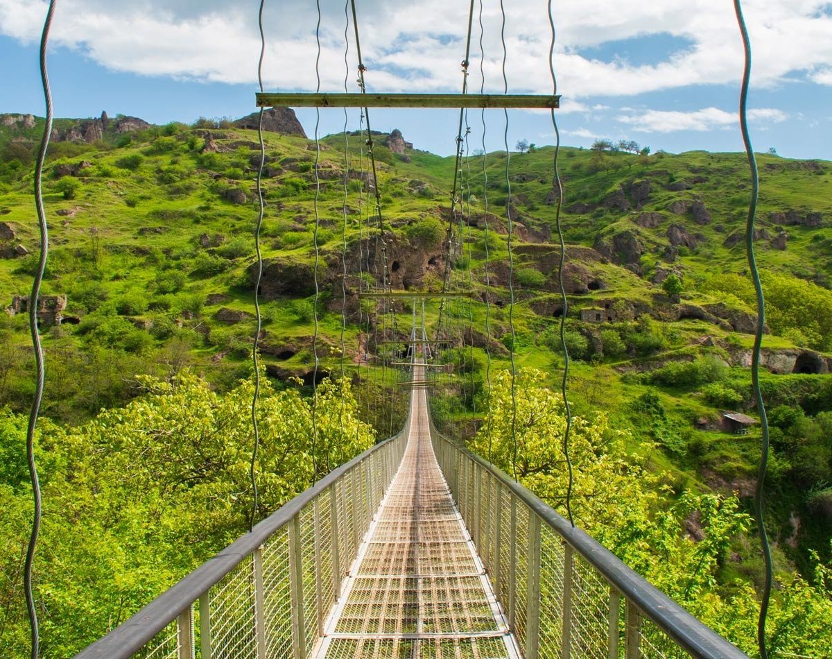 Khndzoresk Swinging Bridge, Область Сюник: лучшие советы перед посещением -  Tripadvisor