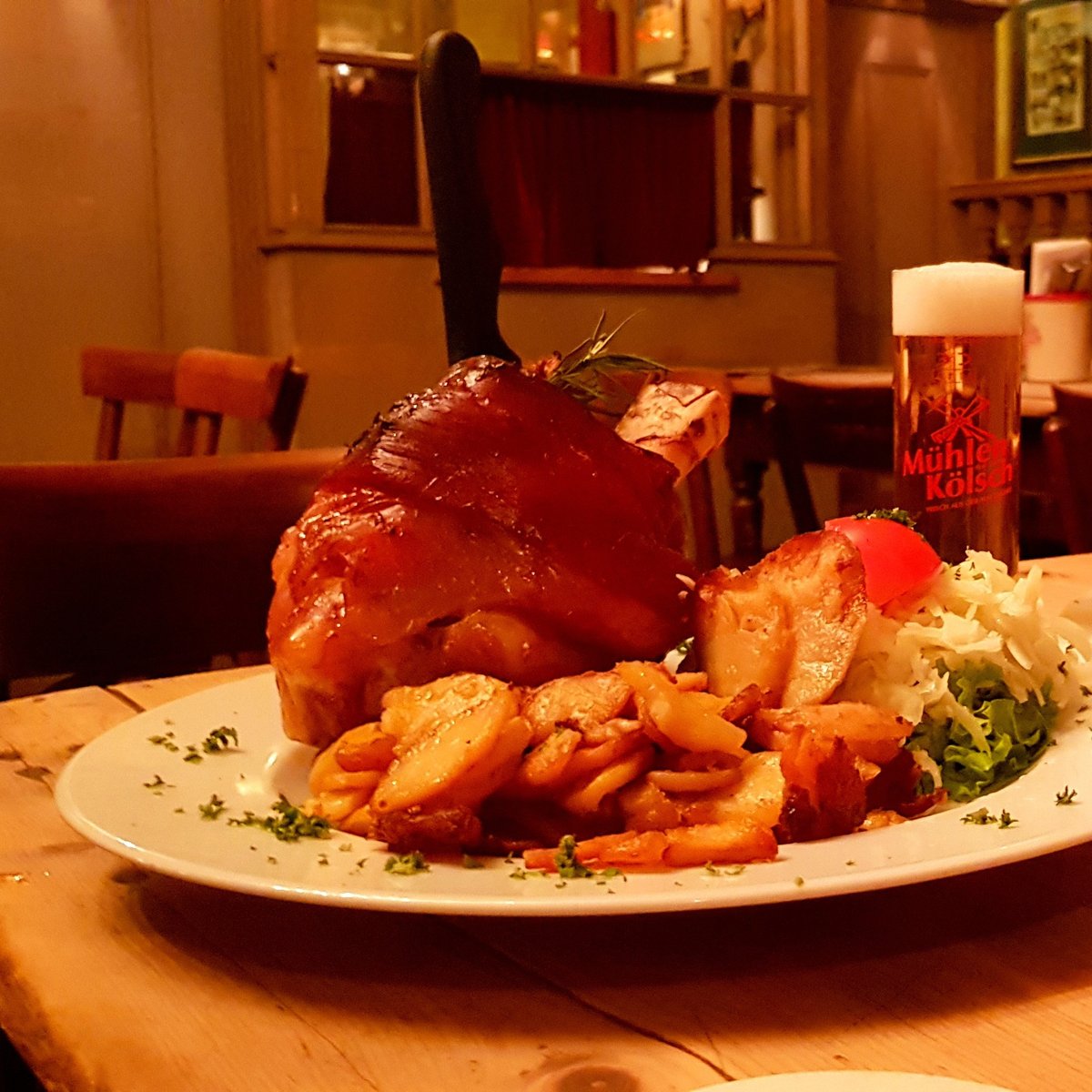 BRAUHAUS PUTZ, Colonia - Neustadt-Süd - Menu, Prezzo & Ristorante  Recensioni - Tripadvisor