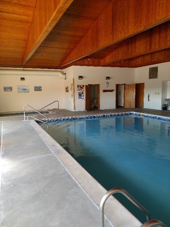 hotels in port huron michigan with indoor pools