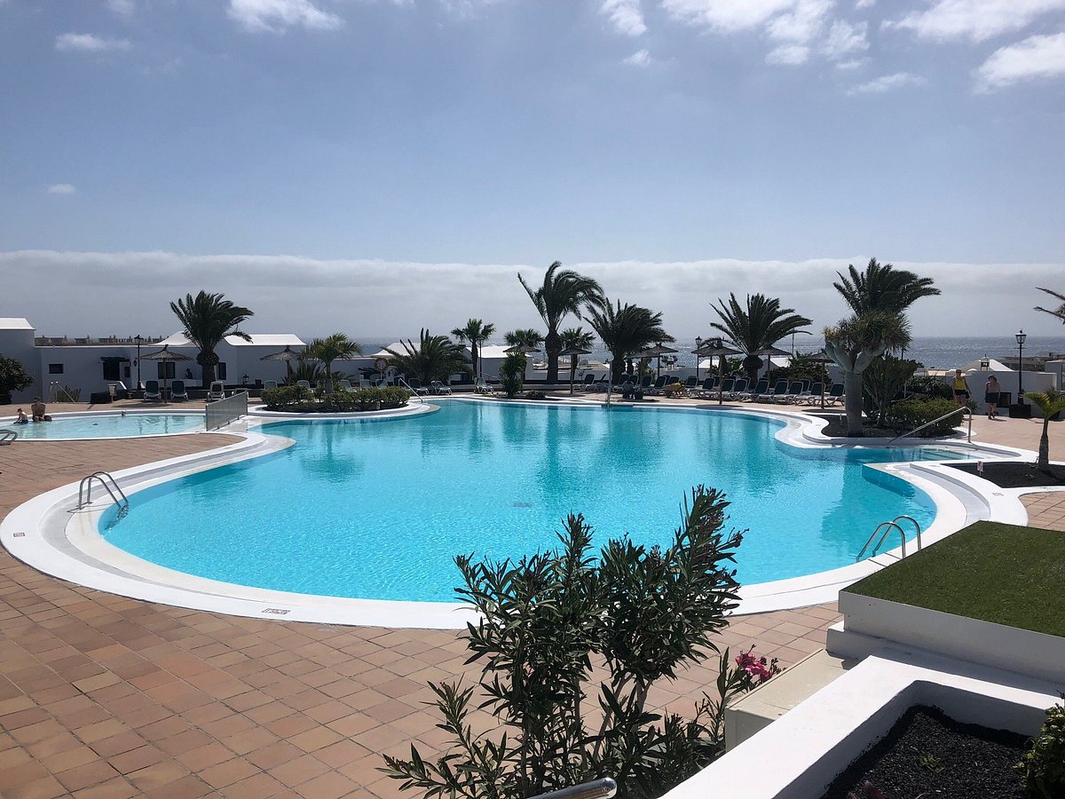 Costa Sal Suites &amp; Villas, hotel in Lanzarote