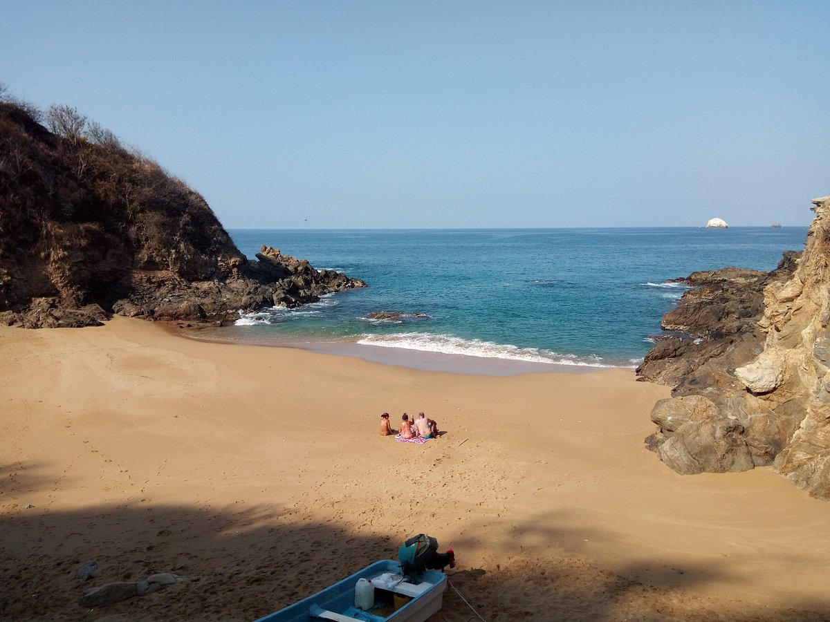 Latina Walking Nude On Beach - Playa del Amor (Zipolite) - All You Need to Know BEFORE You Go