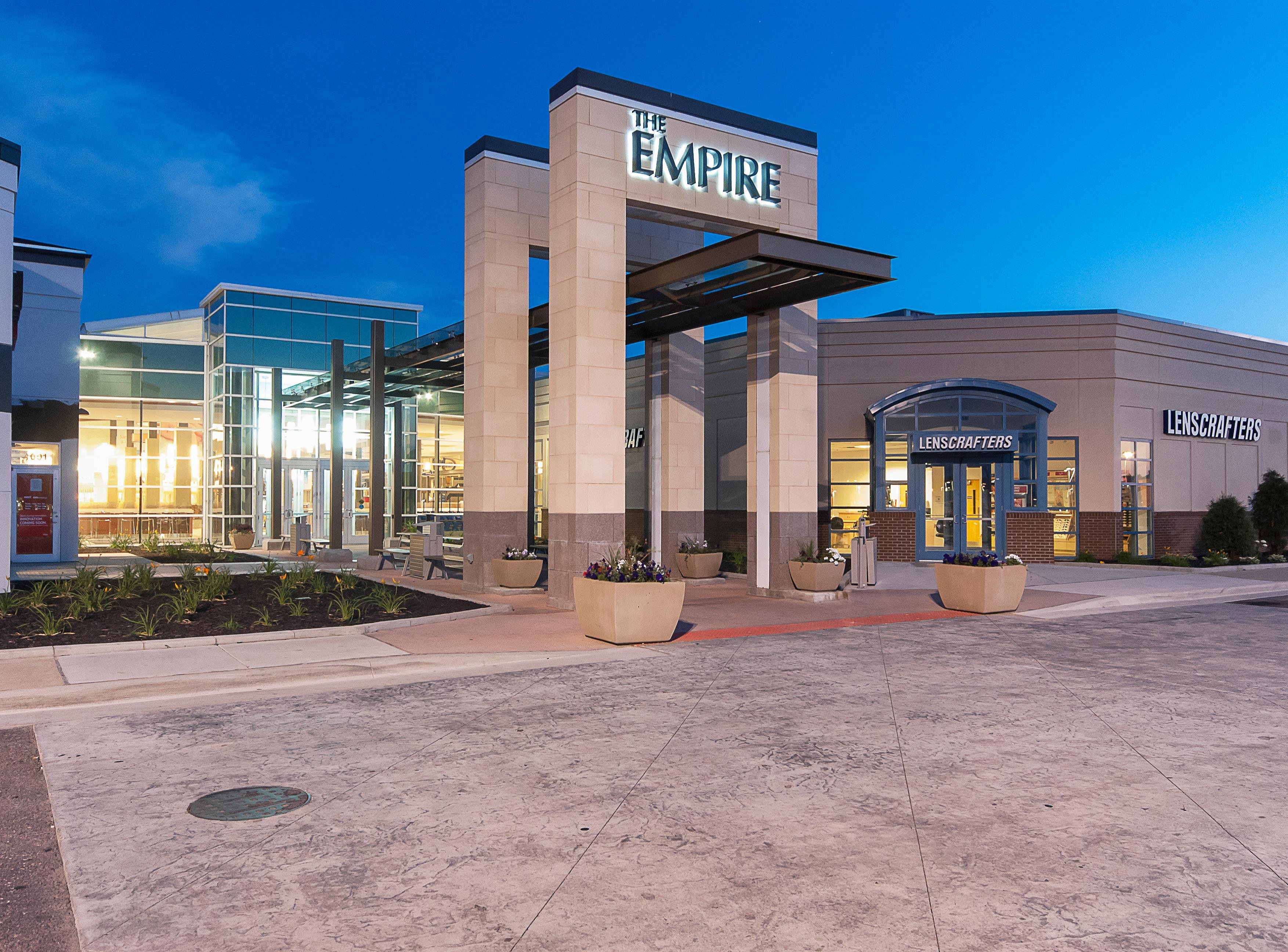 The Empire Mall Sioux Falls ATUALIZADO 2022 O Que Saber Antes De Ir   Food Court Entrance 