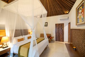 Room & Suite