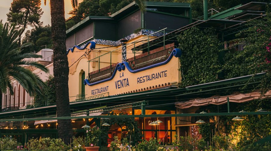 La Venta, una casa modernista con más de 100 años de historia. Situada en lo alto de la avenida Tibidabo, allí donde termina el tranvía blau.