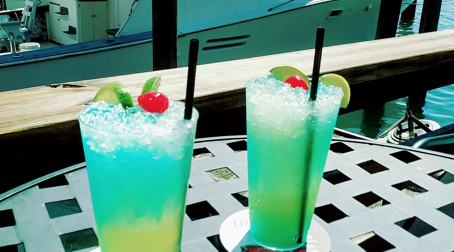 Yellowfin Pub & Sugarloaf Island Deli