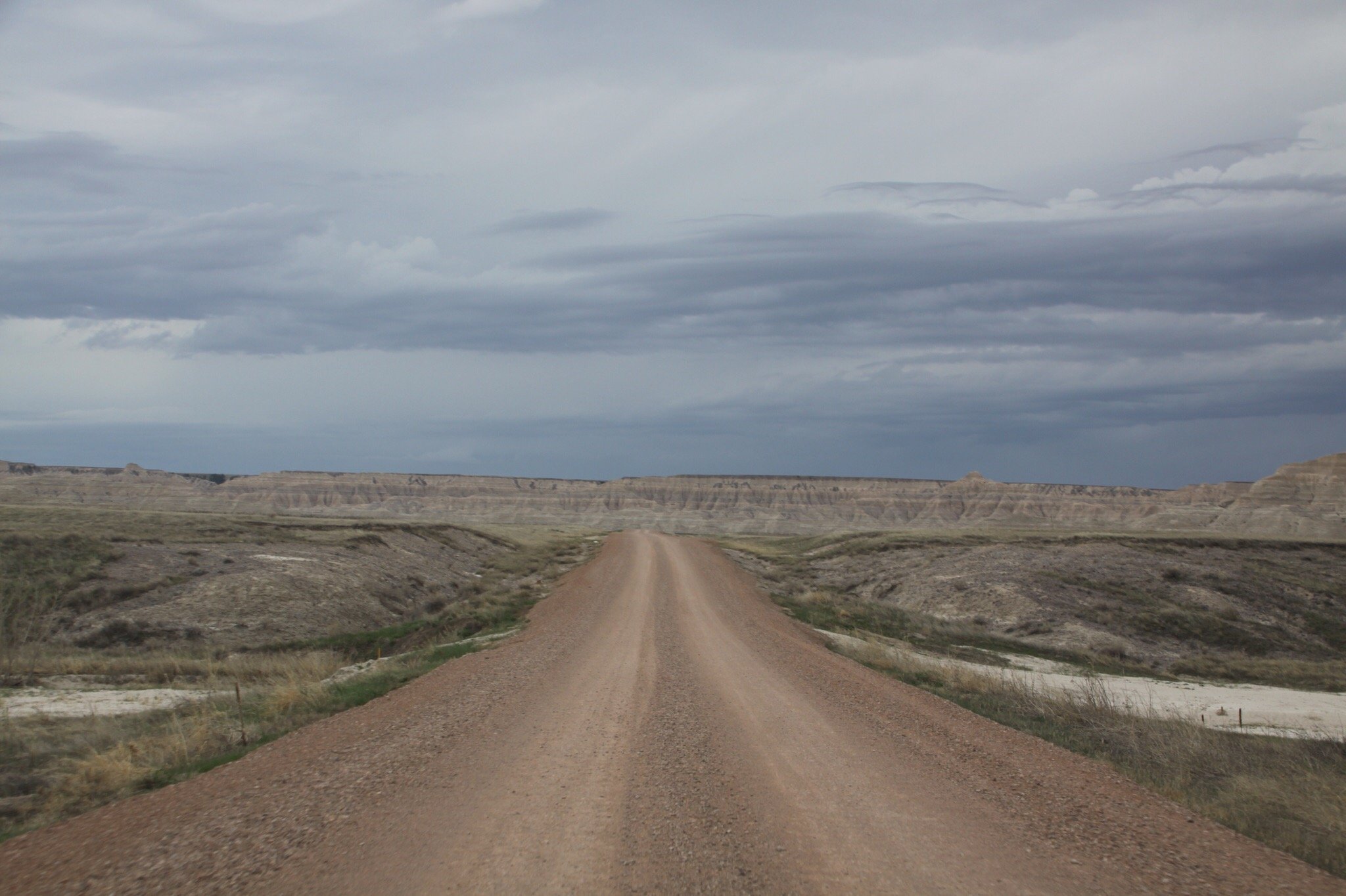 Sheep Mountain Table Road (Badlands National Park) - 2022 Alles Wat U ...