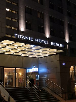 TITANIC COMFORT MITTE - Updated 2023 Reviews (Berlin, Germany)