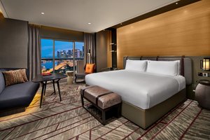Room & Suite