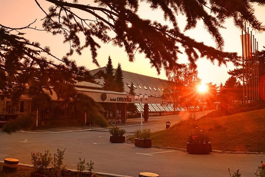 HOTEL OMORIKA Updated 2022 Reviews (Bare, Serbia)