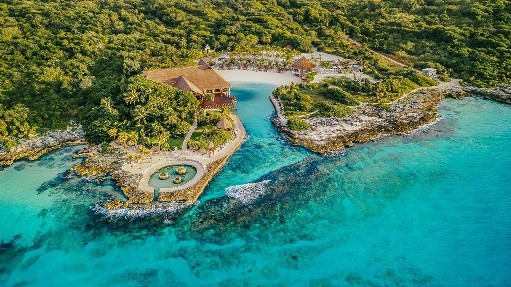 Occidental xcaret store