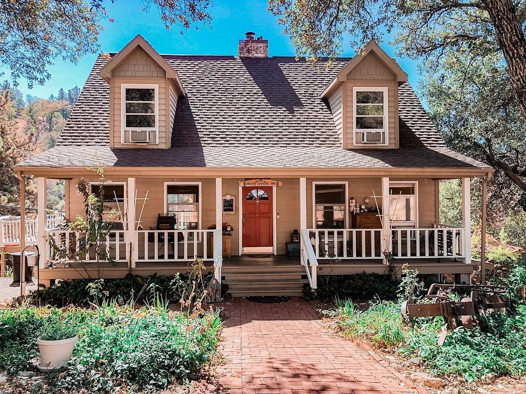 Julian bed and breakfast, The Artists' Loft