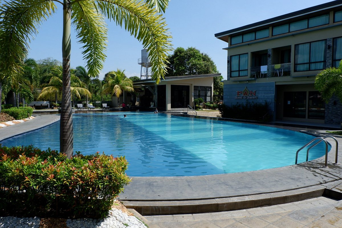 PAN Resort &amp; Events Place, hotel in Luzon