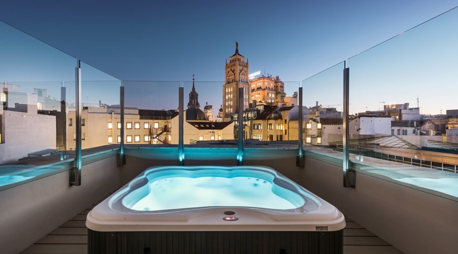 Superior Terrace con jacuzzi
