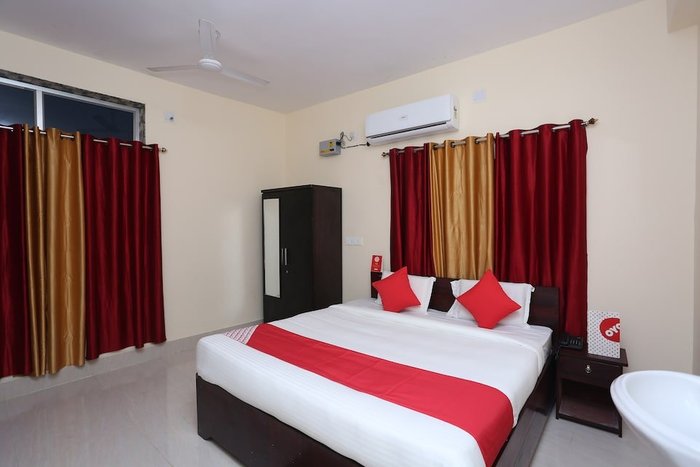 FLAGSHIP HOTEL MOONLIGHT - Prices & Reviews (Bhubaneswar, Odisha)