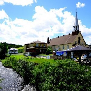 Une auberge au coeur d'un village