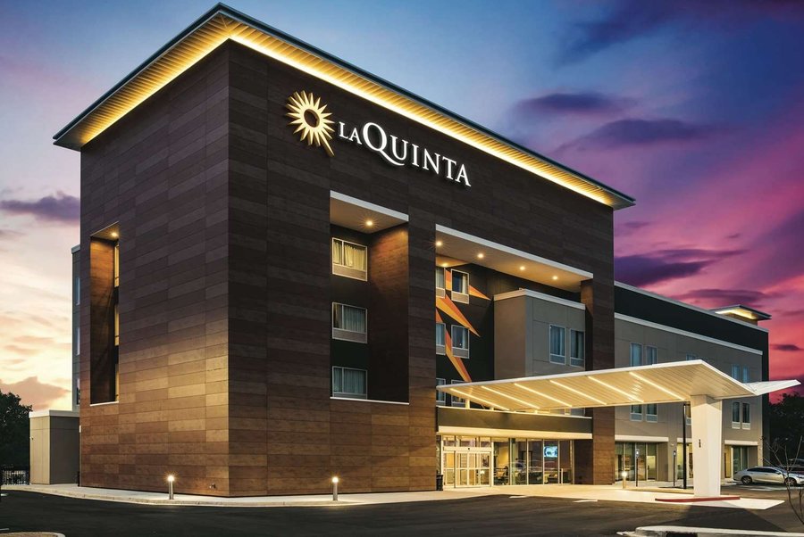 QUINTA INN SUITES WYNDHAM MCDONOUGH  80     9  4    Updated 2021