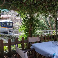 The train passing the bridge over the Vouraikos gorge.