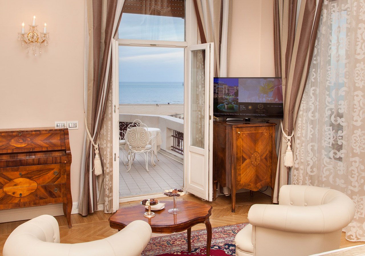 Hotel photo 2 of Grand Hotel Rimini.