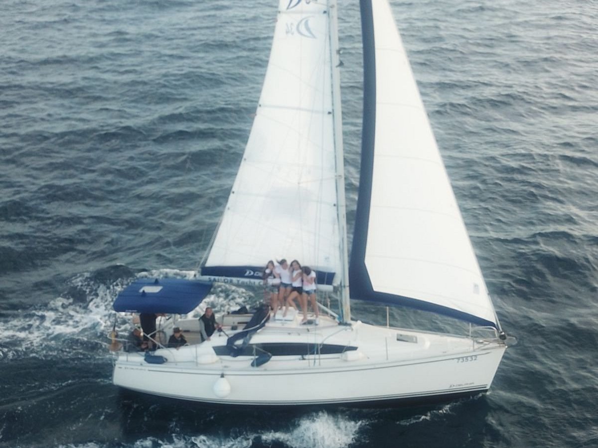 sailor yacht club & sailing school