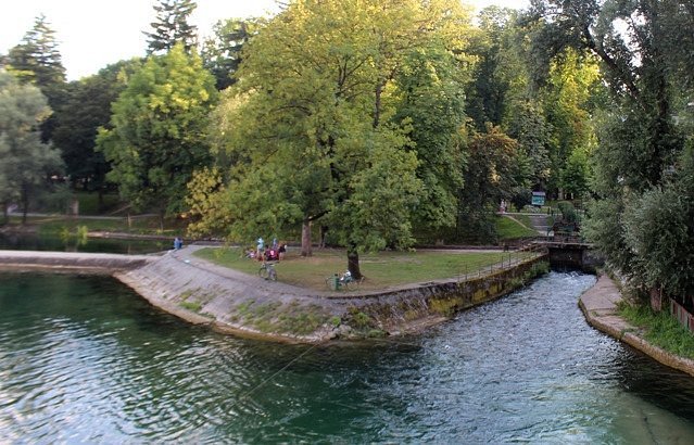Gradski Park image