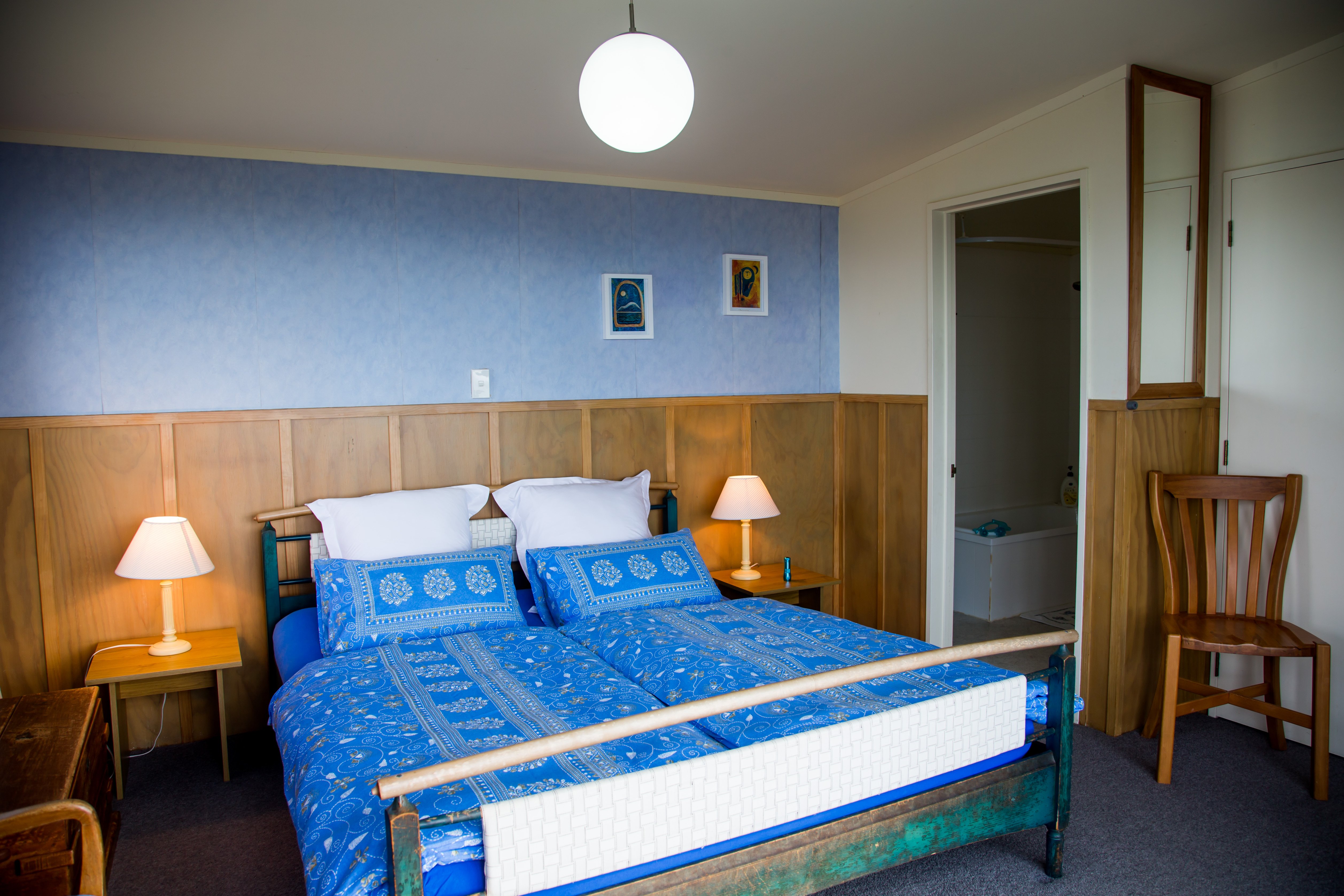 Kaeppeli's Kuaotunu - Rawhiti Cottage Rooms: Pictures & Reviews ...