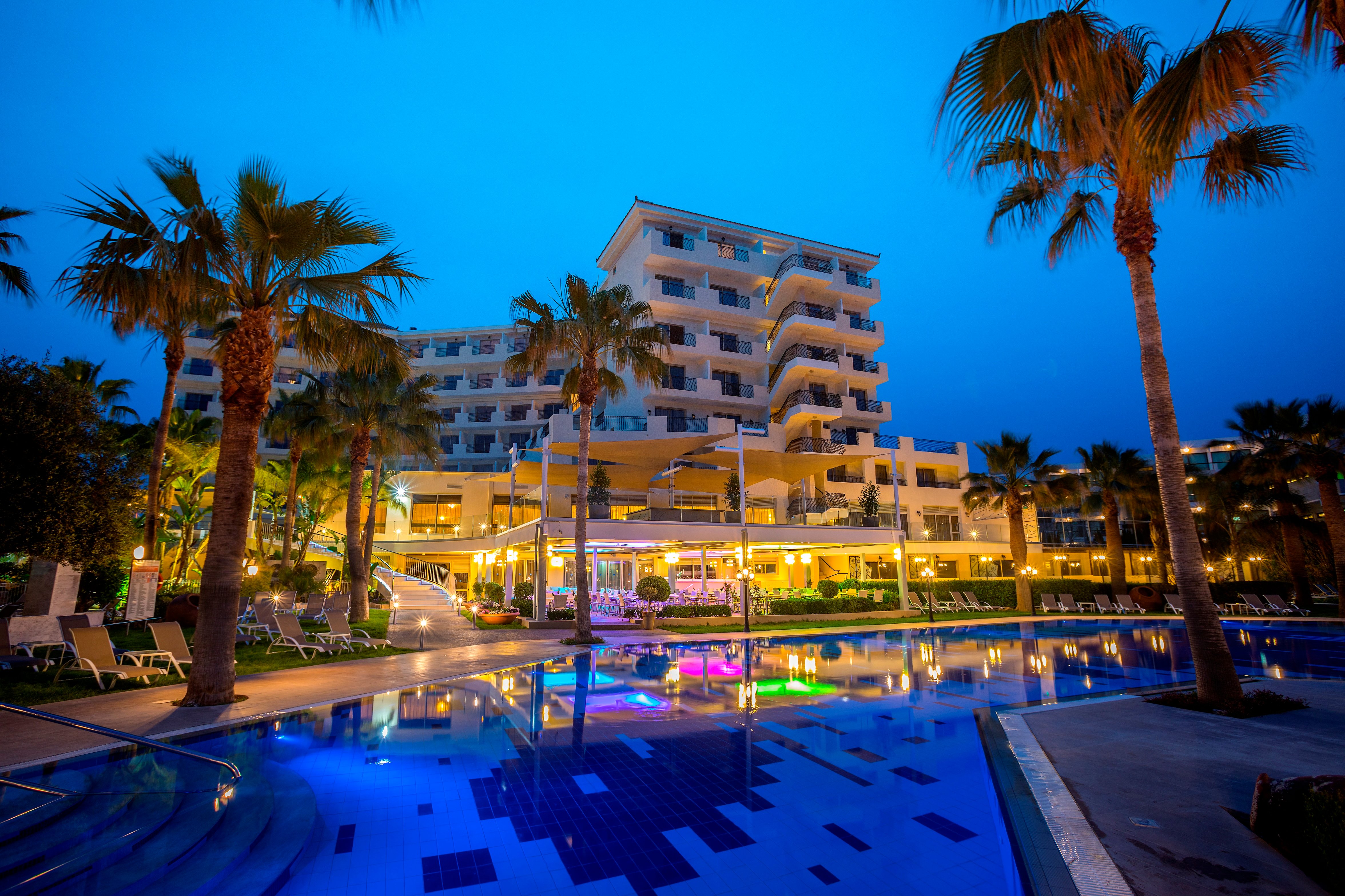 AQUAMARE BEACH HOTEL & SPA $103 ($̶1̶1̶4̶) - Updated 2022 Prices ...