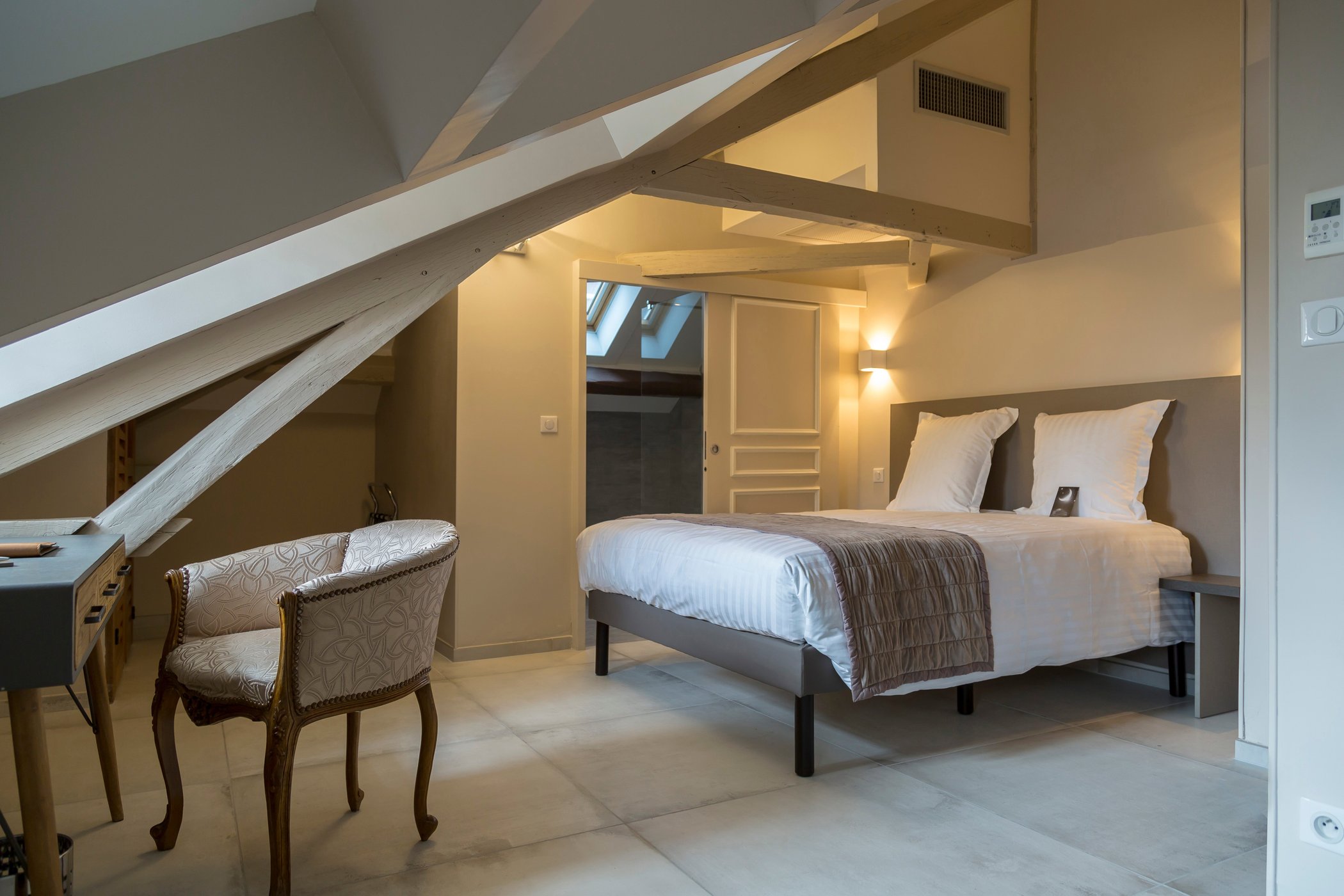 Hotel Jean Moët by null