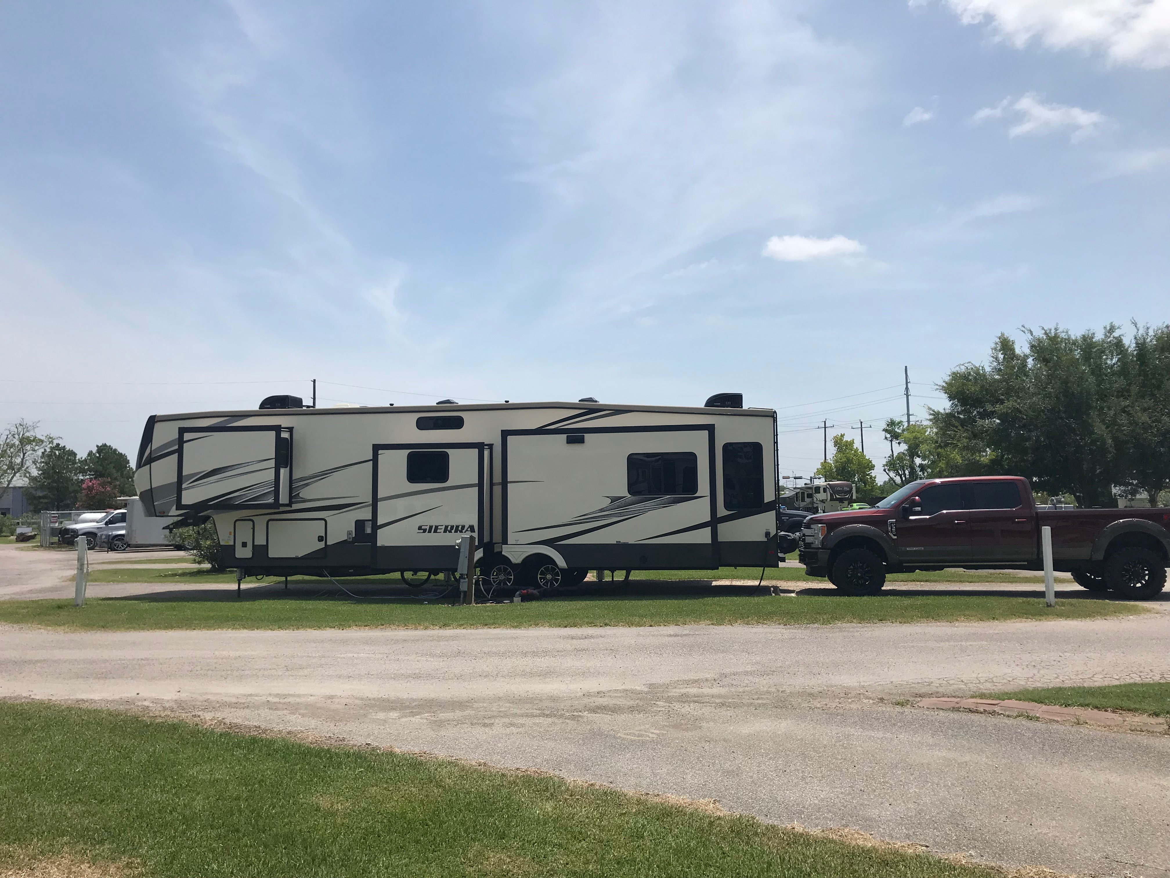 HIDDEN LAKE RV RESORT Campground Reviews Beaumont TX