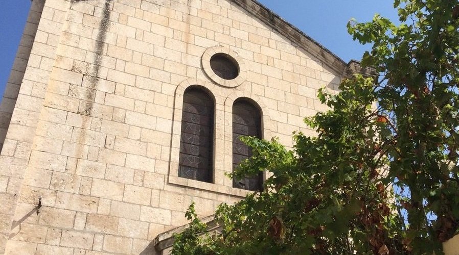 Bebekli Kilise