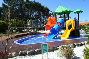 Piscina y playa