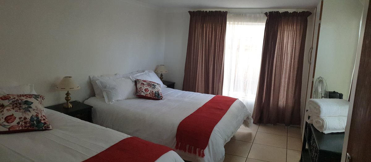 QUEENS TERRACE - Prices & Hotel Reviews (Aliwal North, South Africa)