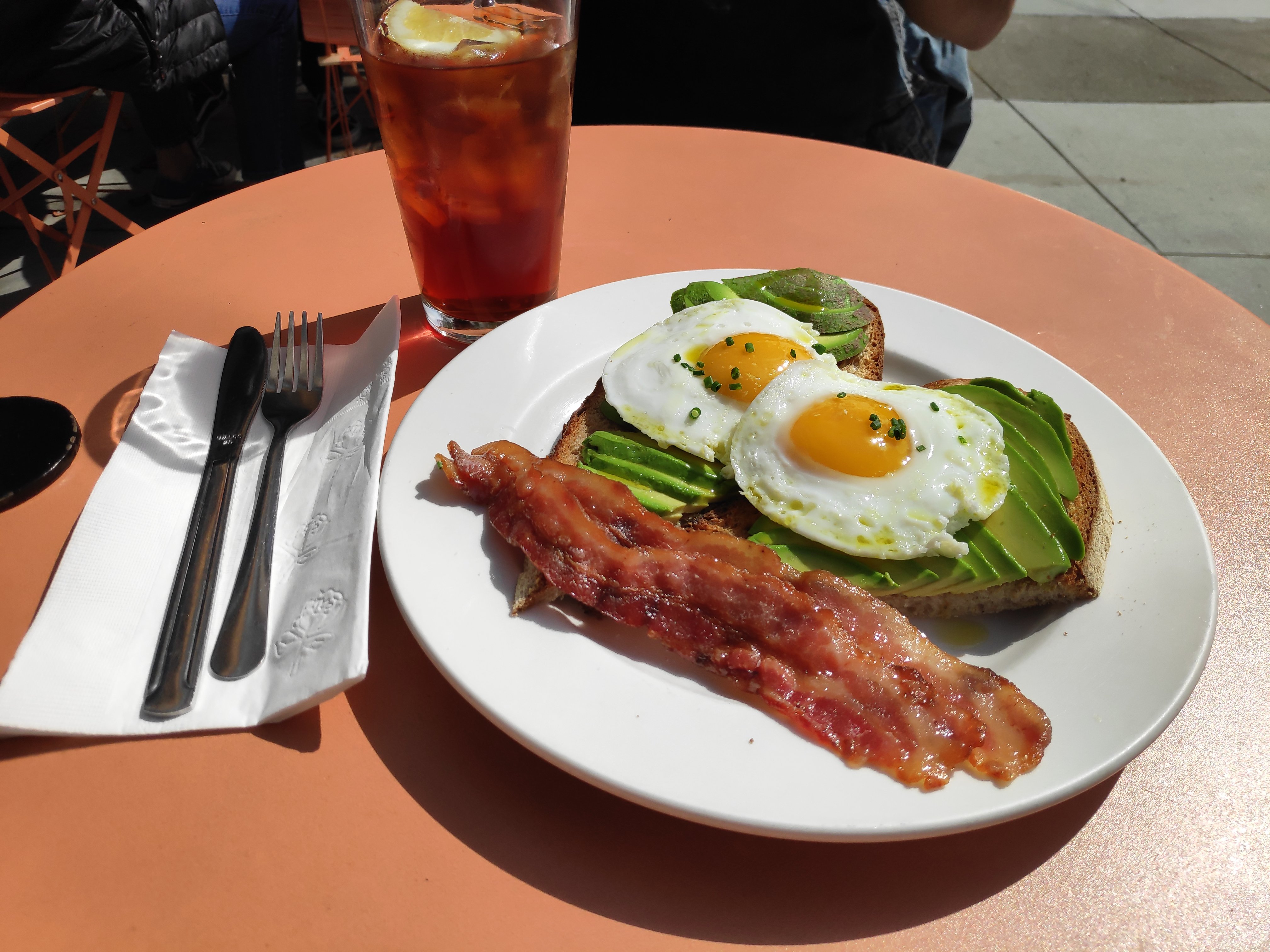 Le Cafe’ du hotsell Soleil, San Francisco.