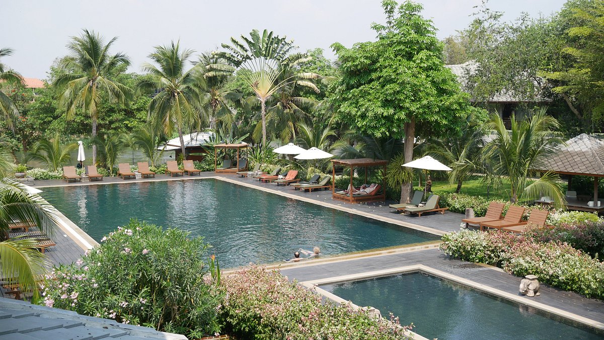 Royal River Kwai Resort &amp; Spa, hotell i Kanchanaburi