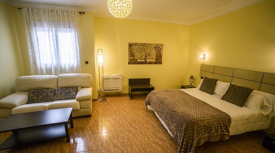 Habitaciones reformadas y con todas las comodidades.