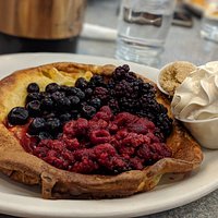 Triple Berry Pannekoeken