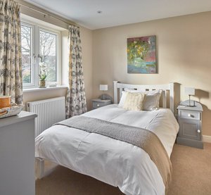 Large single with en suite