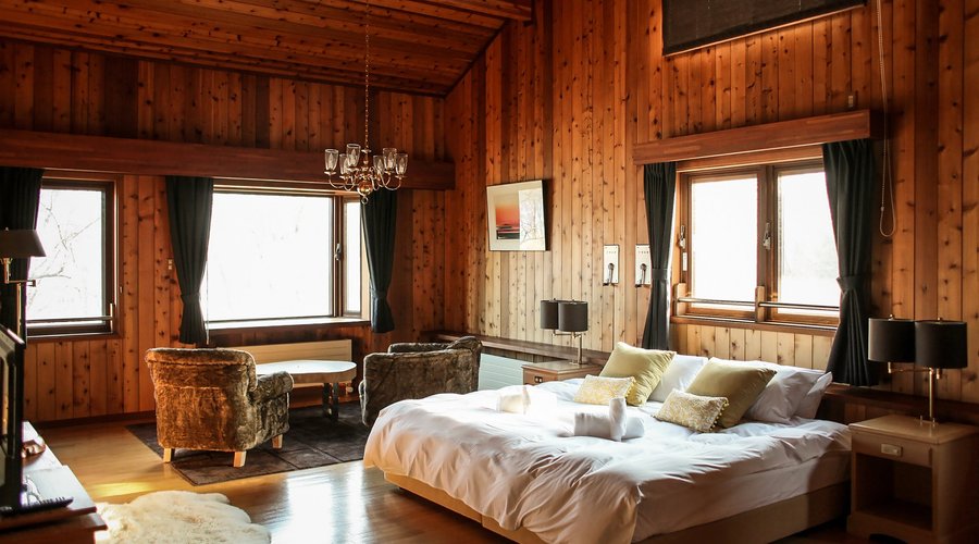 Sakura suite, which is the largest room located on the 2nd floor in the property (100sqm). Come with bathroom, rain shower, toilet, walk-in closet.