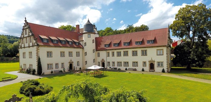 SCHLOSS BUCHENAU - Castle Reviews (Germany)