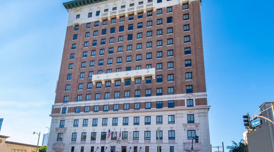 Mayfair Hotel full exterior